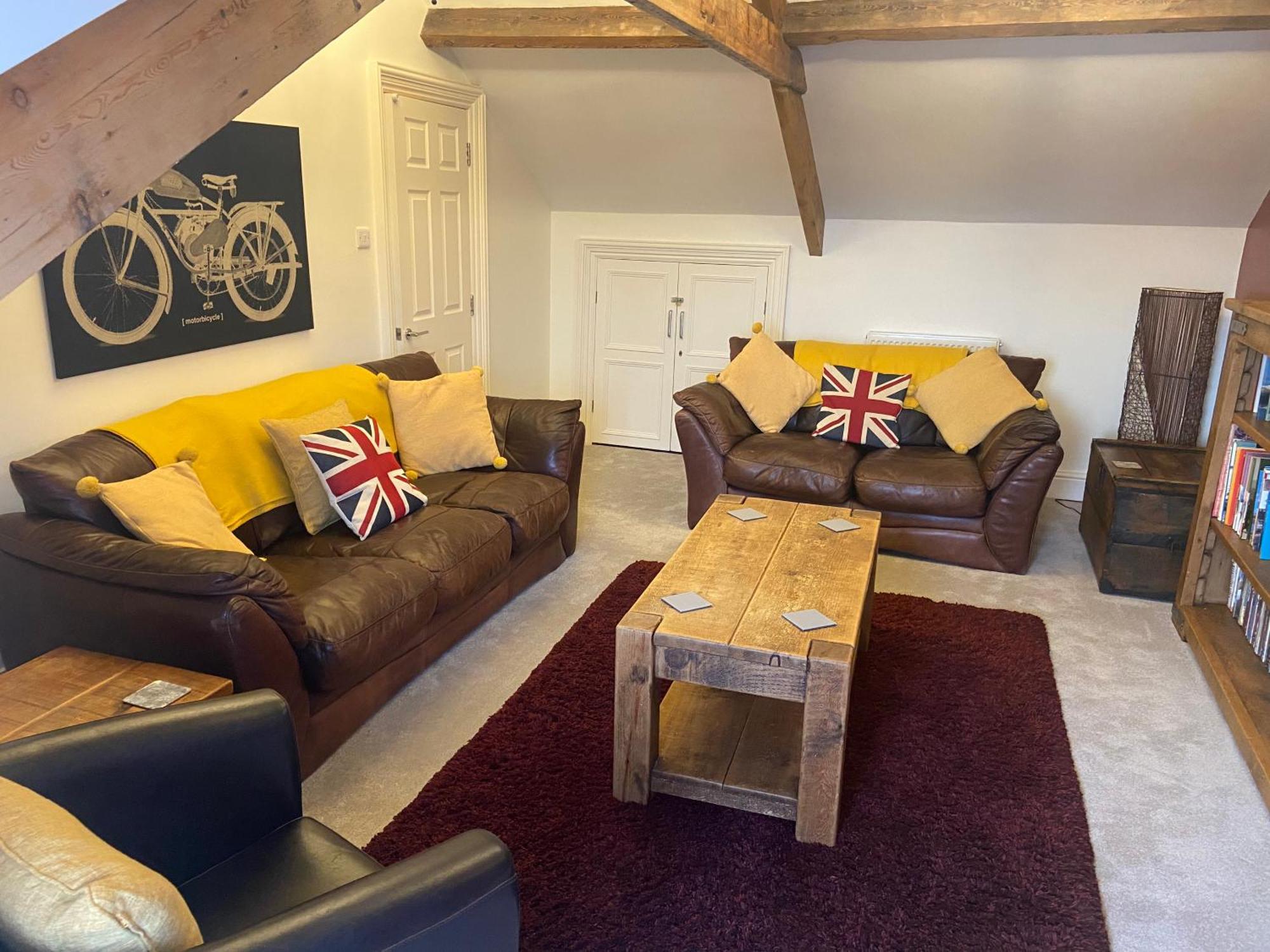 County Loft Penthouse Apartment Whitby Ngoại thất bức ảnh